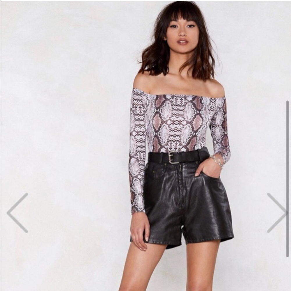 NWOT Nasty Gal Off The Shoulder Snakeskin Bodysuit